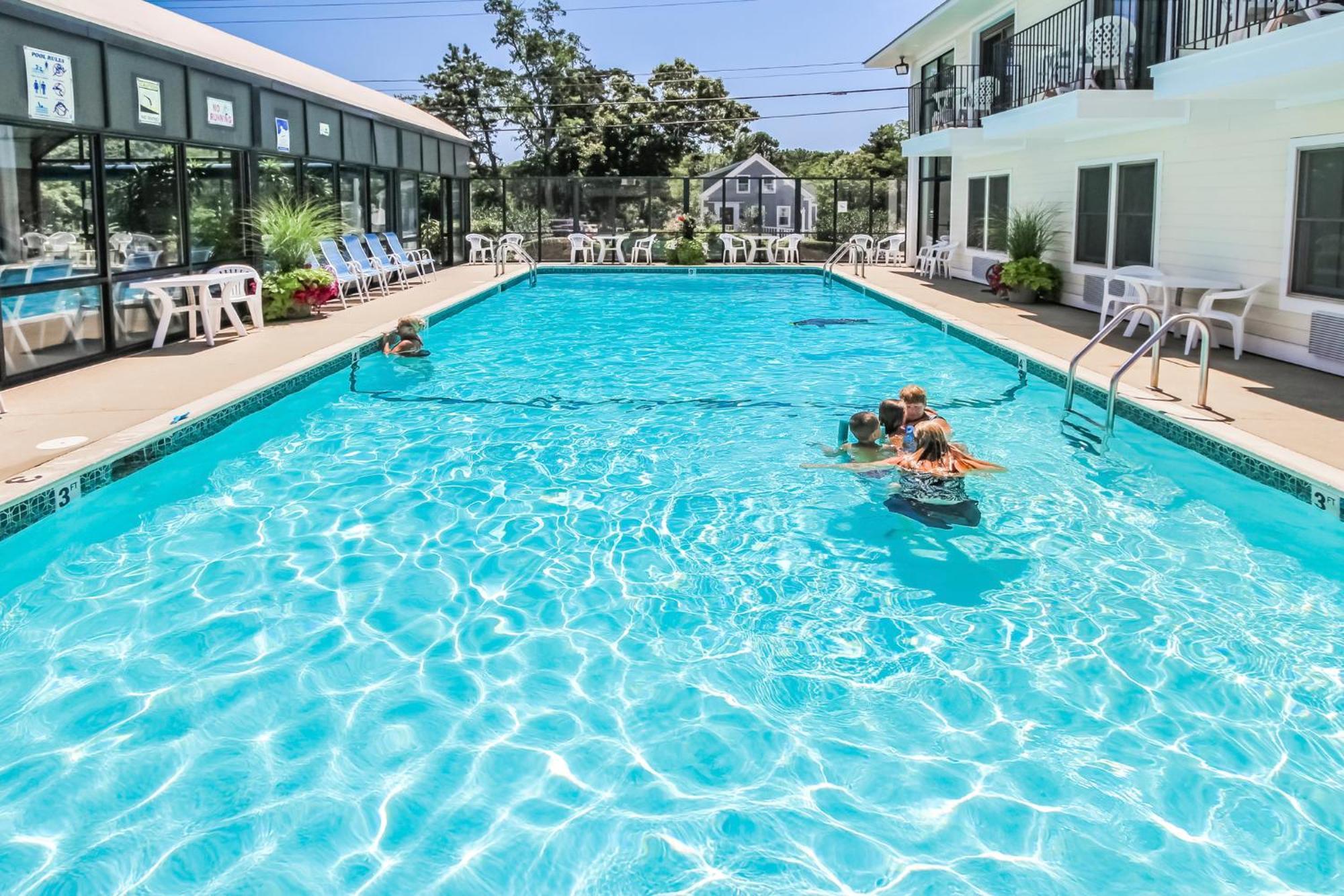 Holly Tree Resort West Yarmouth Exterior photo